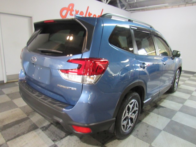 2020 Subaru Forester Premium in Cleveland